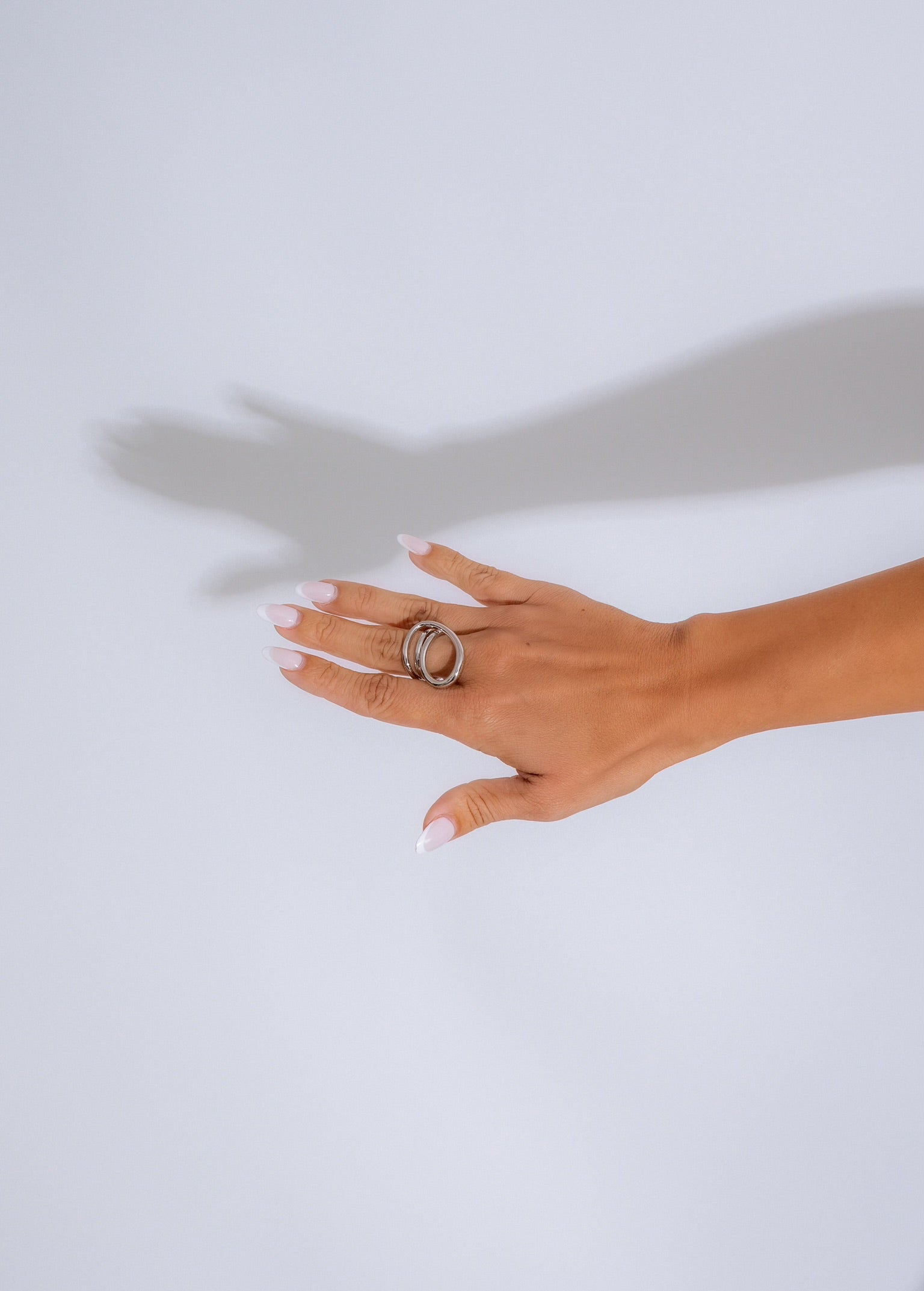 Modern Twist Ring Silver