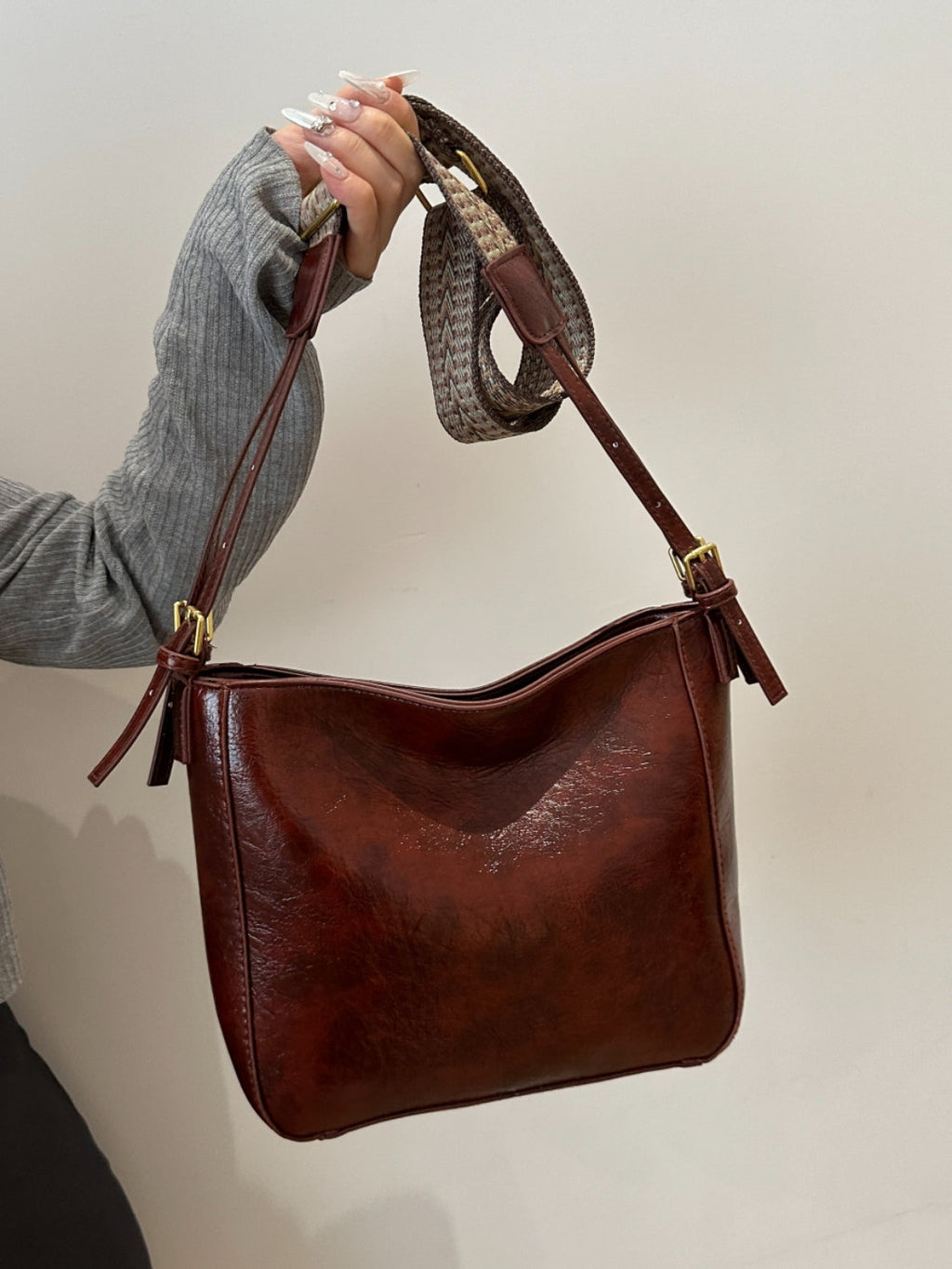 PU Leather Bag - Adjustable Strap Crossbody Bag with Pouch